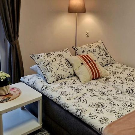 Apartament Zachodni Z Balkonem 4 Osoby Warszawa Zewnętrze zdjęcie