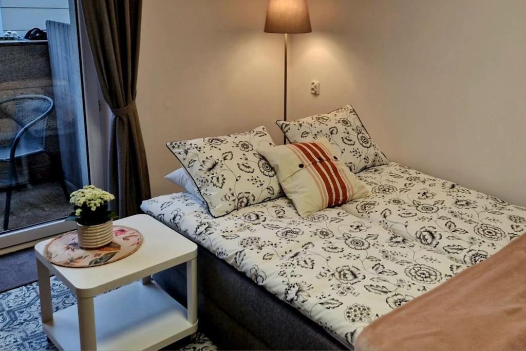 Apartament Zachodni Z Balkonem 4 Osoby Warszawa Zewnętrze zdjęcie