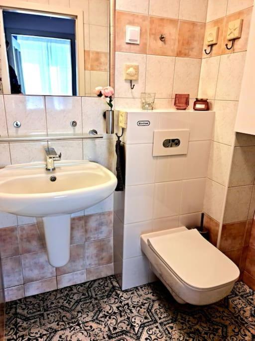 Apartament Zachodni Z Balkonem 4 Osoby Warszawa Zewnętrze zdjęcie
